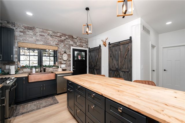 162 E Maple Lane, Clarion, PA 16214