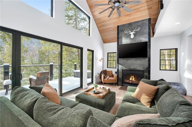 162 E Maple Lane, Clarion, PA 16214