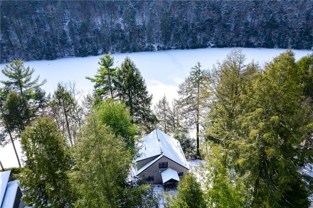 162 E Maple Lane, Clarion, PA 16214