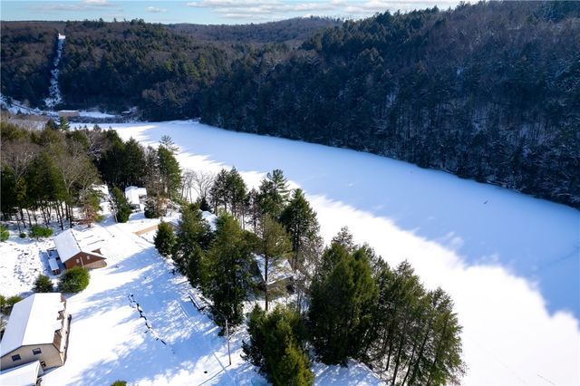 162 E Maple Lane, Clarion, PA 16214