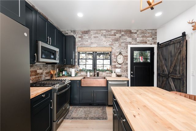 162 E Maple Lane, Clarion, PA 16214