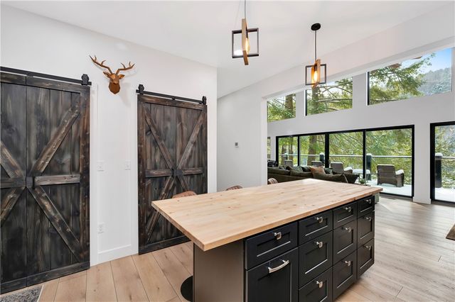 162 E Maple Lane, Clarion, PA 16214