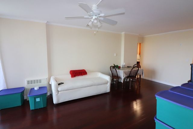 19 Winchester St 708, Brookline, MA 02446