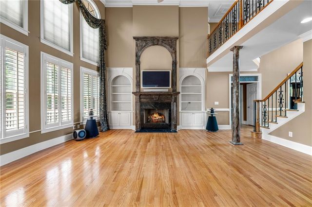 2359 Glenmore Lane, Snellville, GA 30078