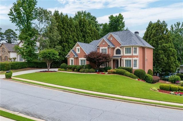 2359 Glenmore Lane, Snellville, GA 30078