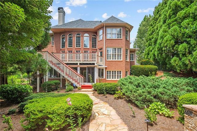 2359 Glenmore Lane, Snellville, GA 30078