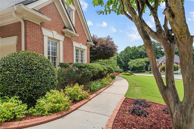 2359 Glenmore Lane, Snellville, GA 30078