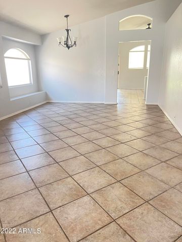 963 W MORELOS Street, Chandler, AZ 85225