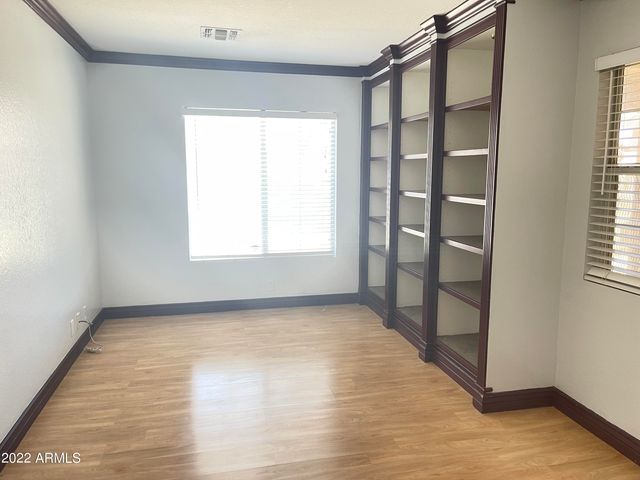 963 W MORELOS Street, Chandler, AZ 85225