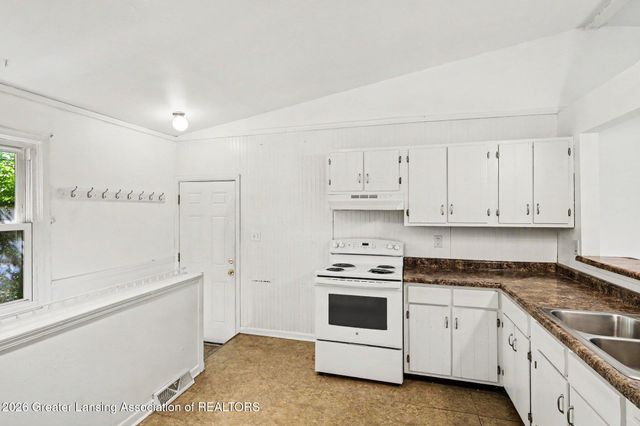 4000 Seaway Drive, Lansing, MI 48911