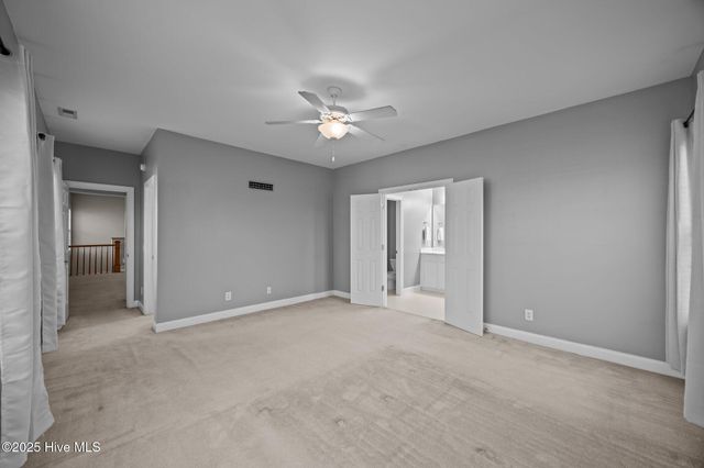 1944 Tara Court 202, Greenville, NC 27858