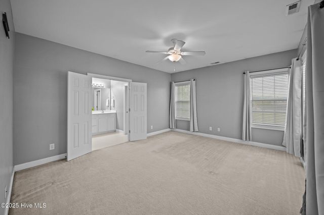 1944 Tara Court 202, Greenville, NC 27858