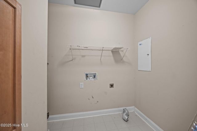1944 Tara Court 202, Greenville, NC 27858