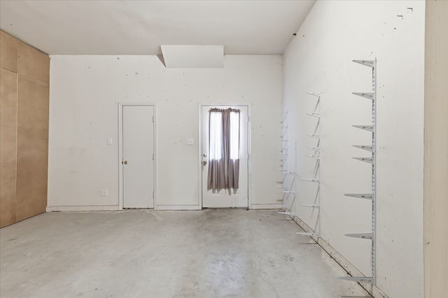 730 Summers Lane, Lake Dallas, TX 75065