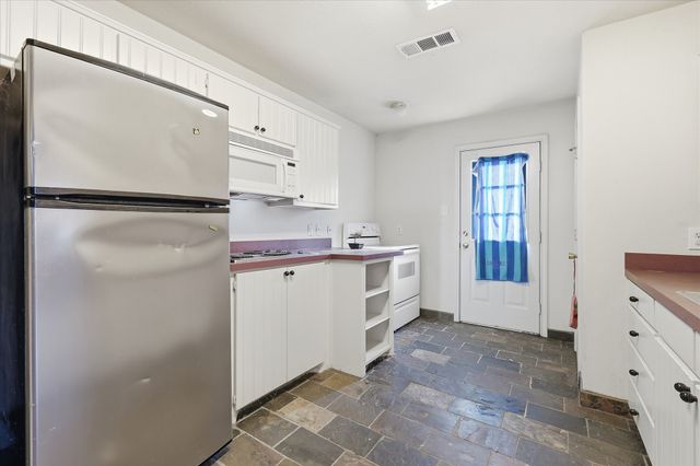 730 Summers Lane, Lake Dallas, TX 75065