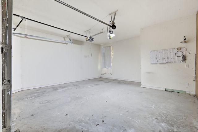 730 Summers Lane, Lake Dallas, TX 75065