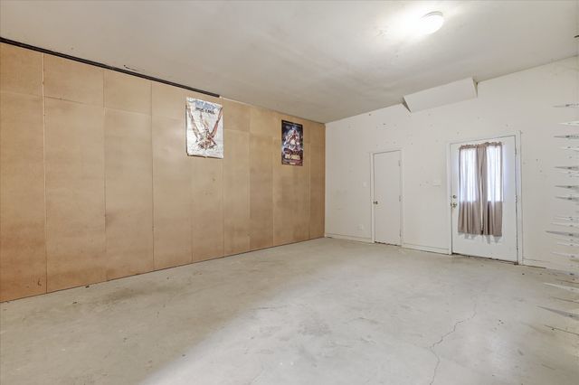 730 Summers Lane, Lake Dallas, TX 75065