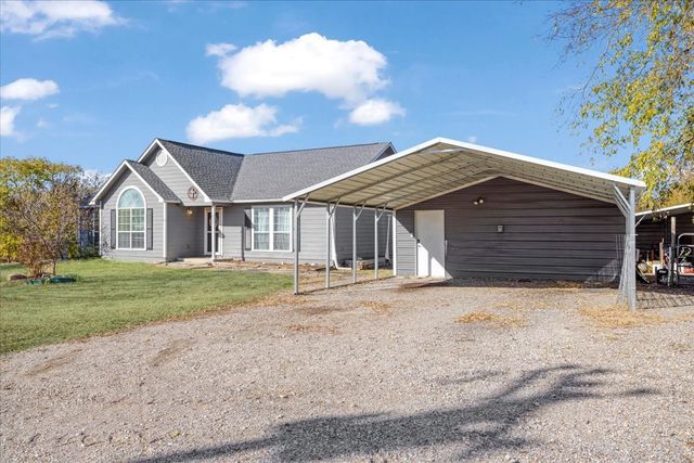 14951 County Road 622, Blue Ridge, TX 75424