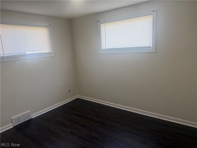 2471 Chaney Circle, Youngstown, OH 44509