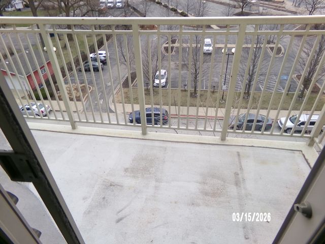 9440 S 51st Avenue 502, Oak Lawn, IL 60453