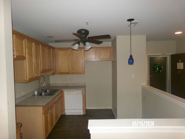 9440 S 51st Avenue 502, Oak Lawn, IL 60453