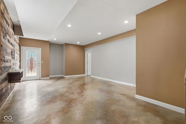 12470 Calluna Court, Fishers, IN 46037