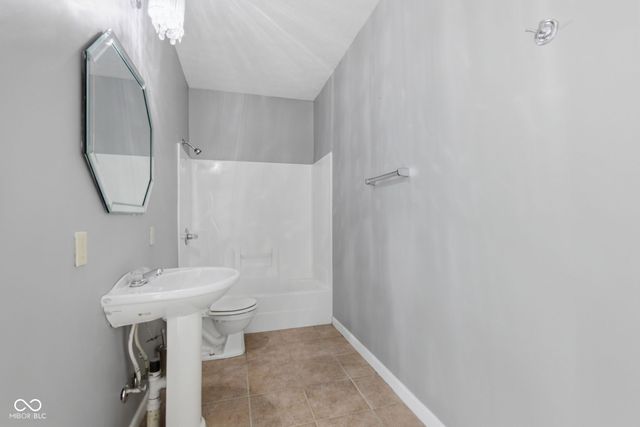 12470 Calluna Court, Fishers, IN 46037