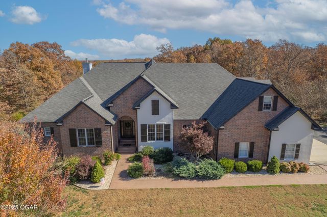 10368 South Ridge Drive, Joplin, MO 64804