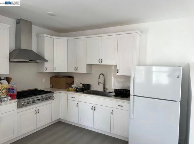 308 W Joaquin Ave, San Leandro, CA 94577