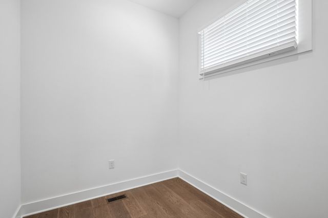 922 Crescent Hill Rd B, Nashville, TN 37206