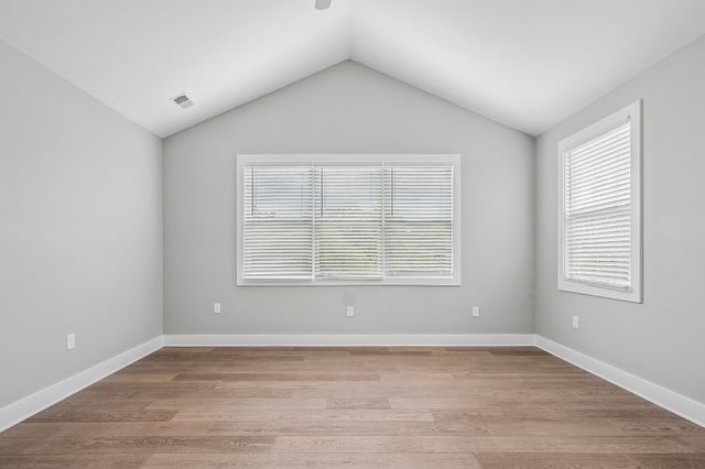 922 Crescent Hill Rd B, Nashville, TN 37206