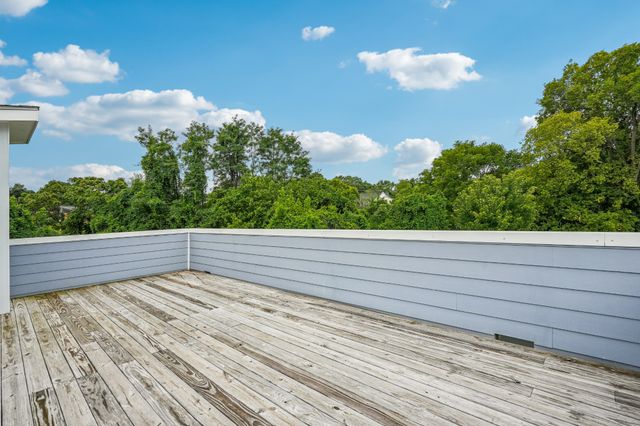 922 Crescent Hill Rd B, Nashville, TN 37206