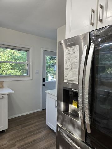 58 E 55th Street, Westmont, IL 60559