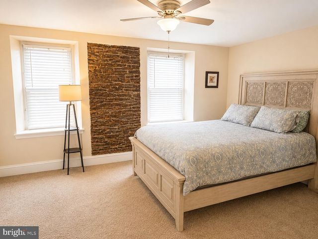 4323 DEXTER ST, Philadelphia, PA 19128