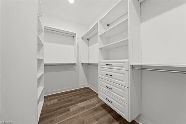 9131 Foxlair Drive, Kernersville, NC 27284