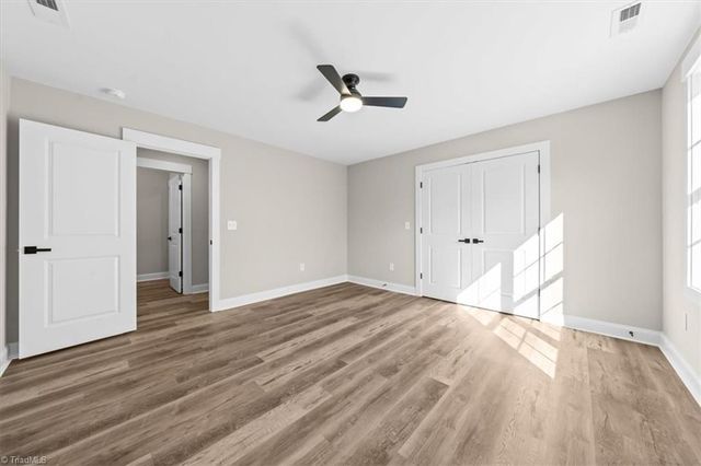 9131 Foxlair Drive, Kernersville, NC 27284