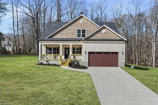 9131 Foxlair Drive, Kernersville, NC 27284