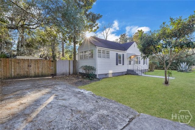 2205 Texas Avenue, Savannah, GA 31404