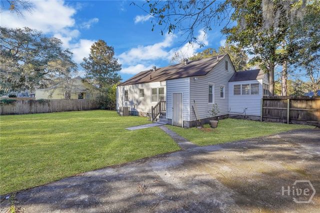 2205 Texas Avenue, Savannah, GA 31404