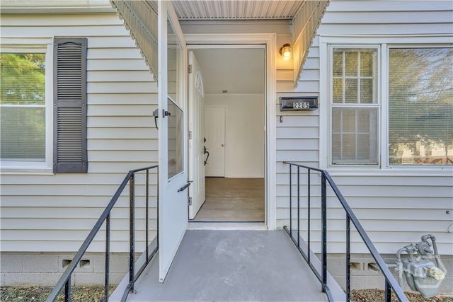 2205 Texas Avenue, Savannah, GA 31404