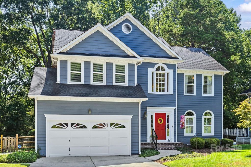 9200 Crofton Springs Drive, Charlotte, NC 28269