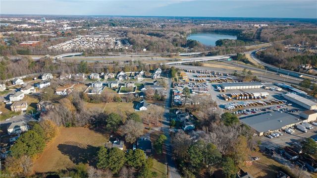 730 Finck LN, Chesapeake, VA 23320