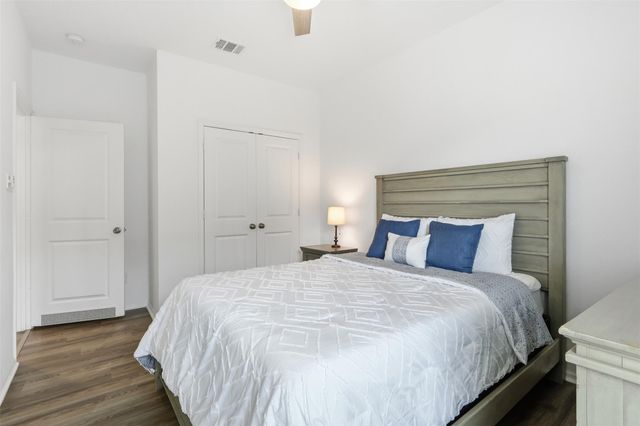 3727 Moss Hill Road, Rosenberg, TX 77469