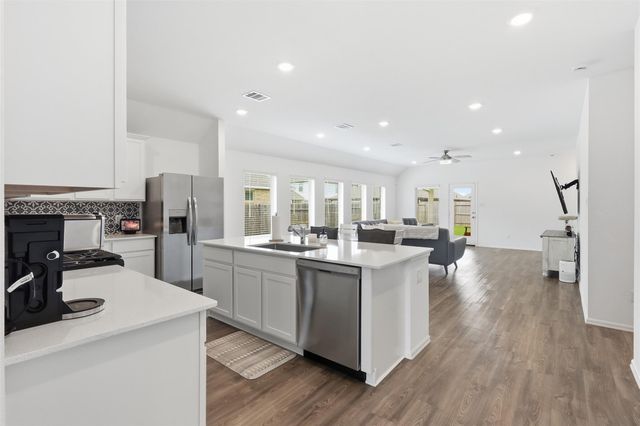 3727 Moss Hill Road, Rosenberg, TX 77469