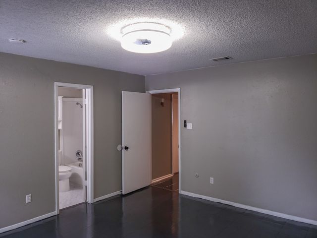 7663 Blue Carriage Court, Fort Worth, TX 76120
