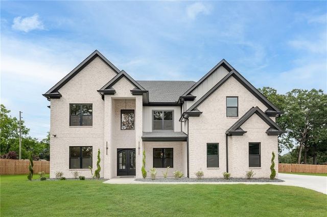2210 Ridgedale Drive, Grayson, GA 30017