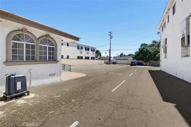 11128 Whittier Boulevard, Whittier, CA 90606