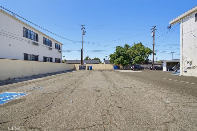 11128 Whittier Boulevard, Whittier, CA 90606