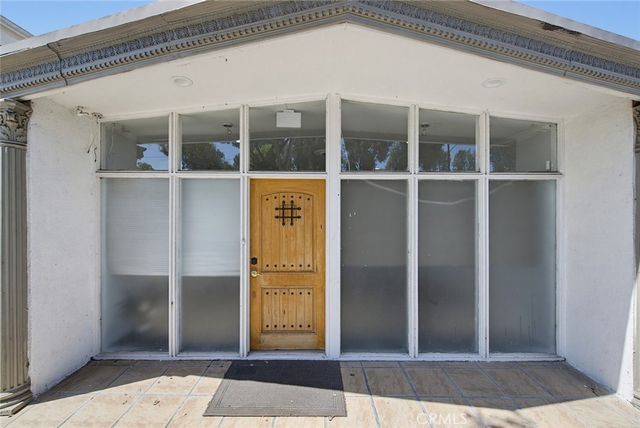 11128 Whittier Boulevard, Whittier, CA 90606
