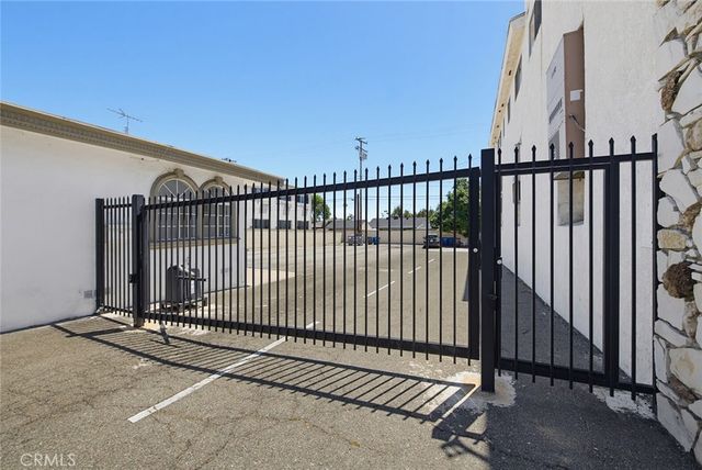 11128 Whittier Boulevard, Whittier, CA 90606